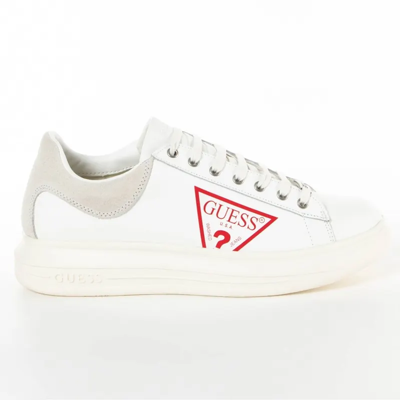 Guess sneaker Wit (FM6VIB-SUE12-WHITE)
