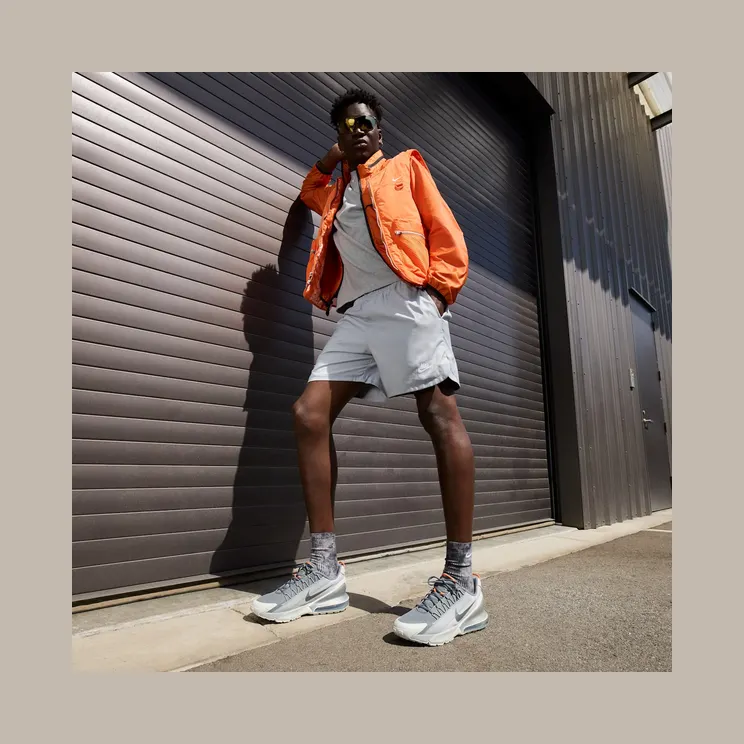 nike-air-max FN6920-001