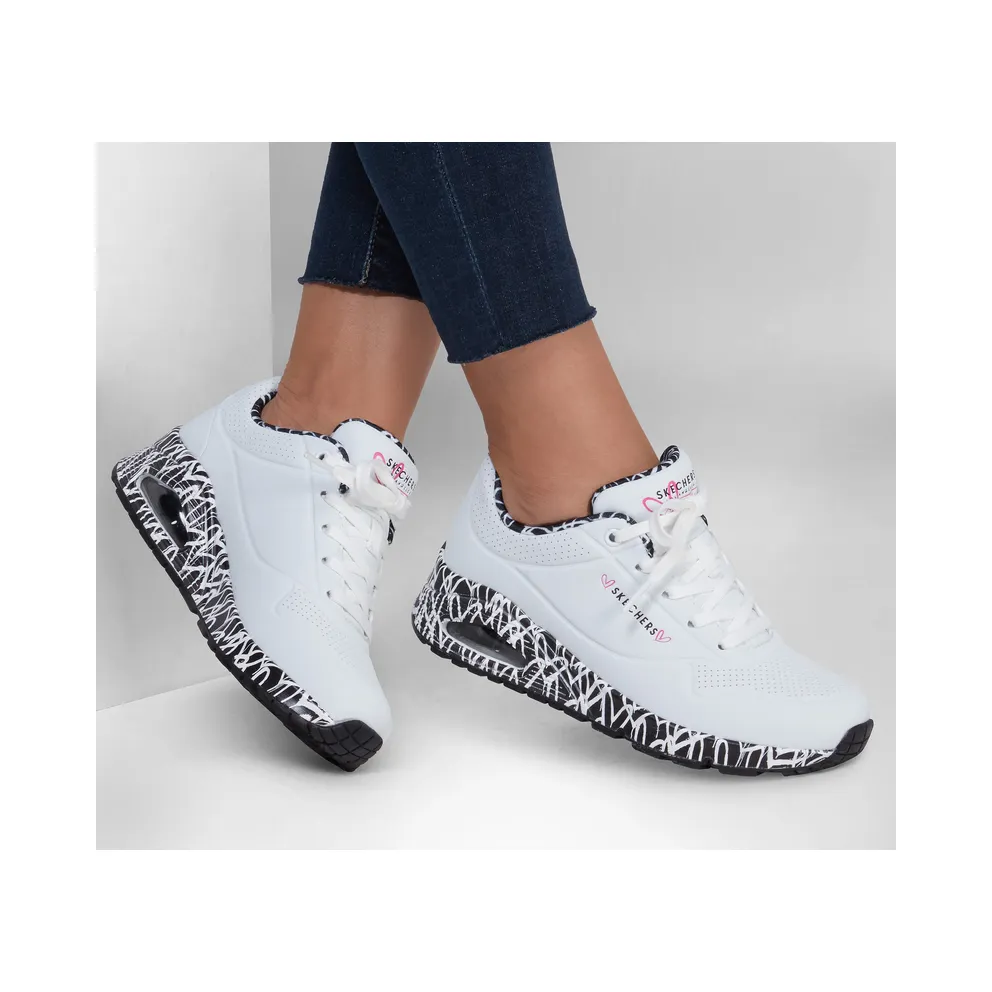 Skechers x JGoldcrown: Uno Loving Love “White / Black (155506 Wbk)” (155506WBK)