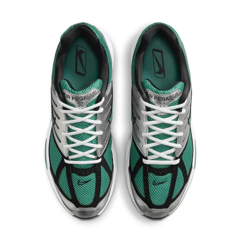 Nike Air Pegasus 2005 “Bicoastal” (metallic silver / black / white) – HQ3482-095