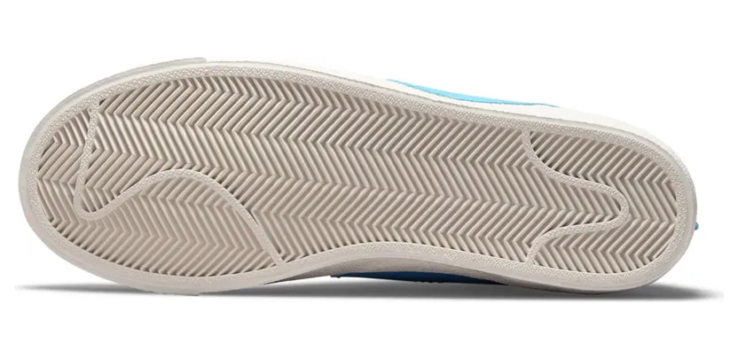 nike-blazer DQ1470-100