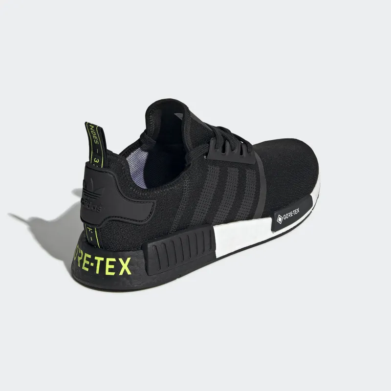 adidas NMD R1 Gore-tex Core Black Solar Yellow Core Black/Core Black/Solar Yellow (EE6433)