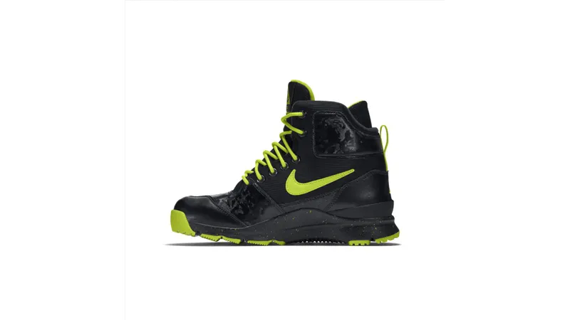 Nike Stasis ACG Black Volt (GS) Black/Volt-Metallic Silver (685610-004)