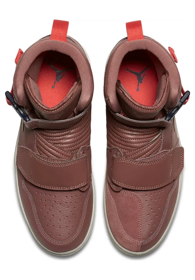 air-jordan-1 AT3146-204