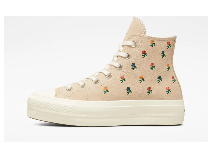 converse-chuck-taylor-all-star A04300C