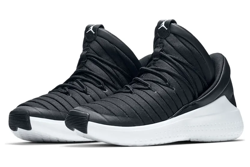 jordan-flight 919716-010