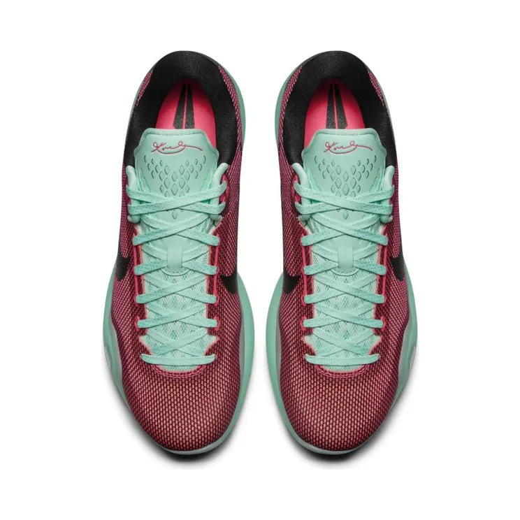 nike-kobe 705317-808