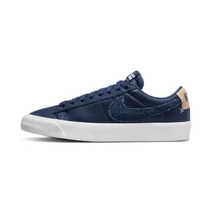 Nike SB Zoom Blazer Low Pro GT Premium Blue “Midnight Navy / White / Gum Light Brown” (DM8890-400)