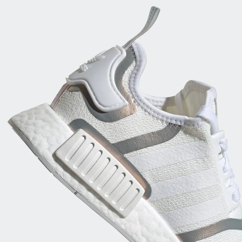 Adidas NMD_R1 ‘White Iridescent’ Cloud White/Cloud White/Core Black (FV1797)