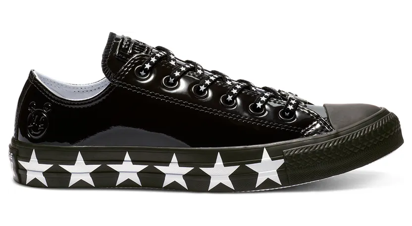 Converse Miley Cyrus x Chuck Taylor All Star Low Patent ‘Stars’ Black/White/Black (563720C)