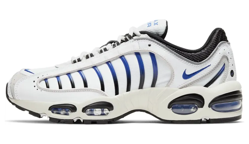 nike-air-max AQ2567-105