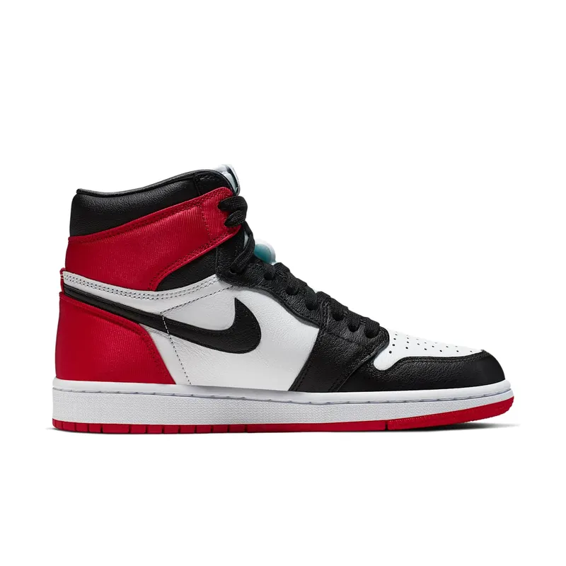 Air Jordan Womens Nike AJ I 1 Retro High ‘Satin Black Toe’ (2019) (CD0461-016)