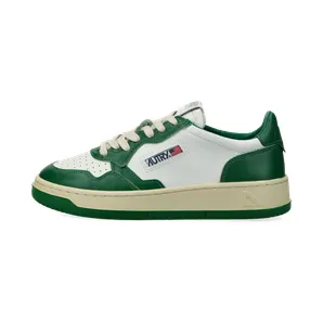 Autry Medalist Low Leather “Green” (AULWWB03)