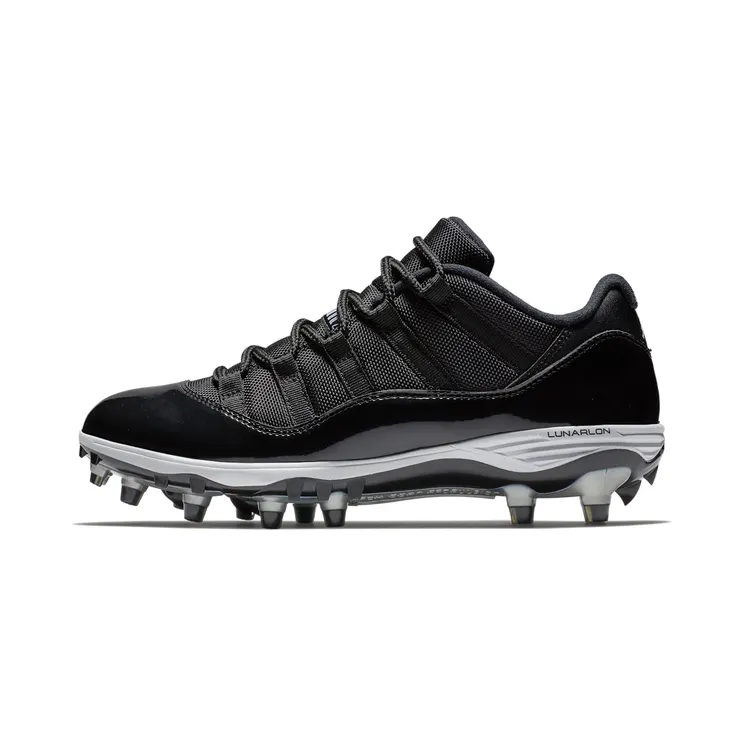 Jordan 11 Retro Low Cleat Black