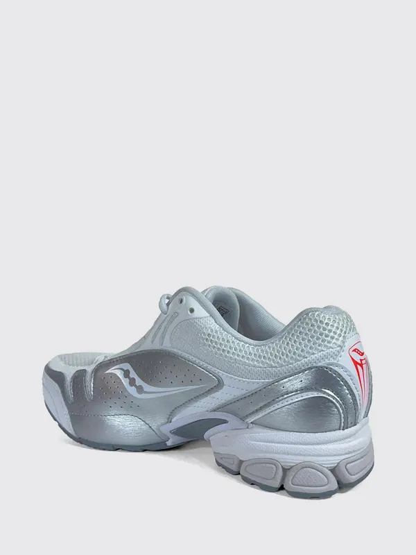 Saucony ProGrid V2 Low-Top in Silver-Tone Mesh and Fabric Silver (S7102333)