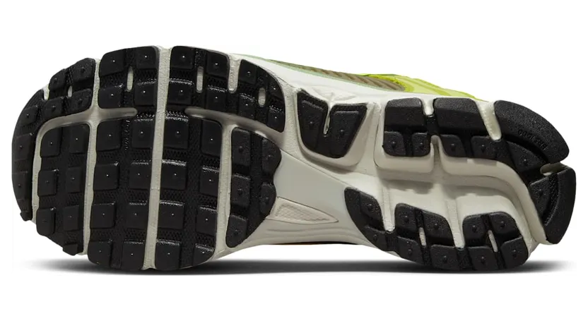 nike-air-zoom FJ4738-300