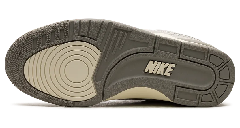 nike-air-force FN6594-001