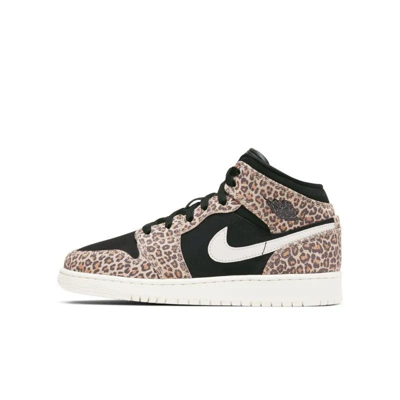Jordan 1 Mid SE Leopard (GS) Black/Pale Ivory-Desert Ore (BQ6931-021)