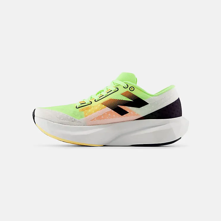 new-balance-fuelcell-rebel WFCXLA4