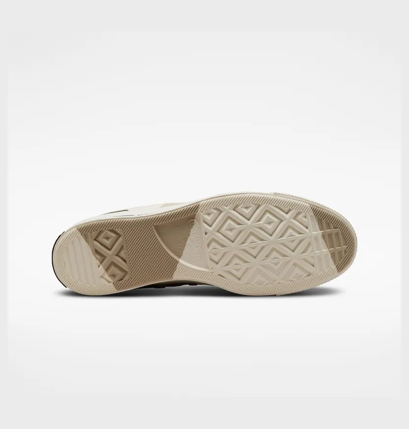 converse-chuck-taylor-all-star A02774C