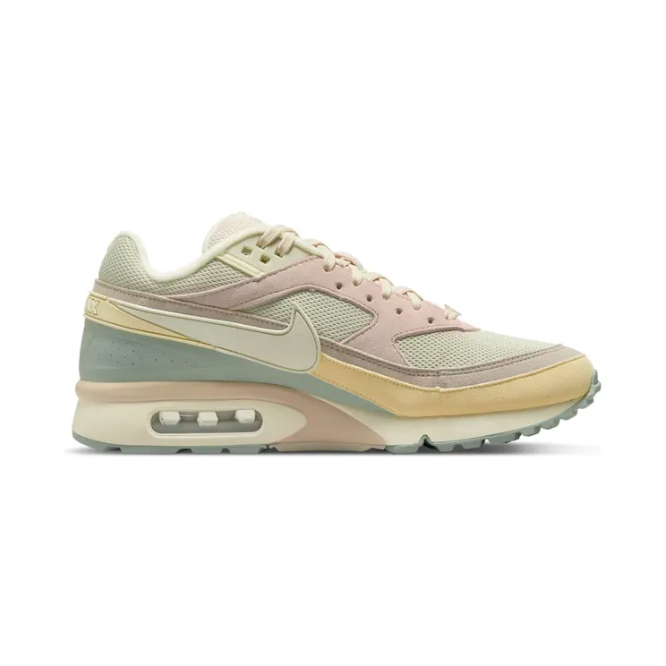 nike-air-max DM9094-100