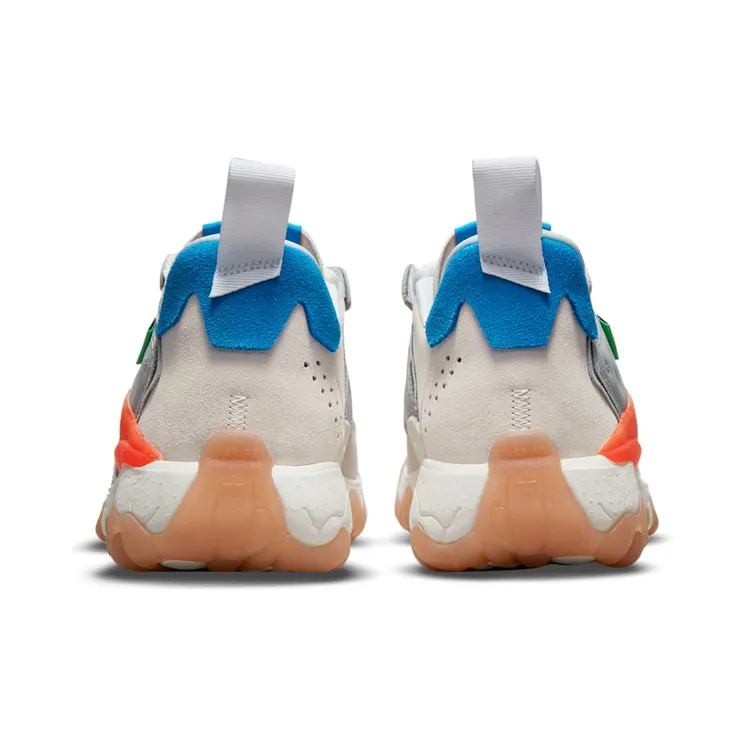 air-jordan-delta CV8121-004