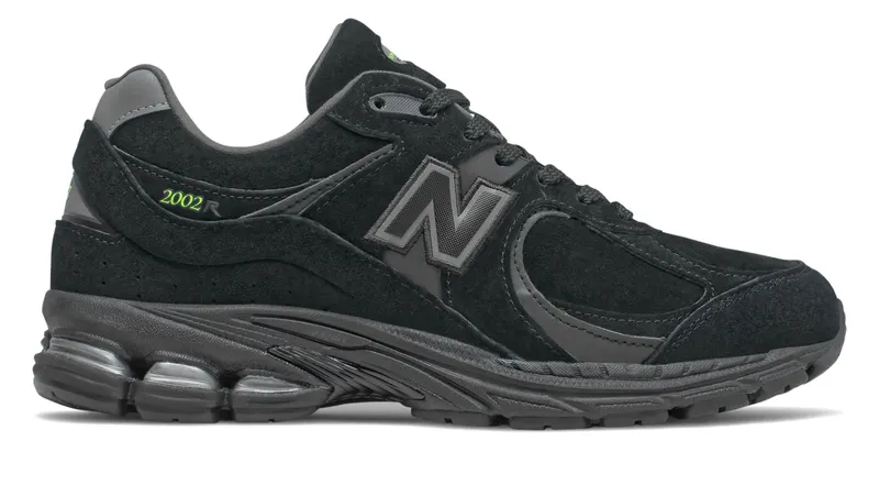 New Balance 2002R Black Green (ML2002RO)
