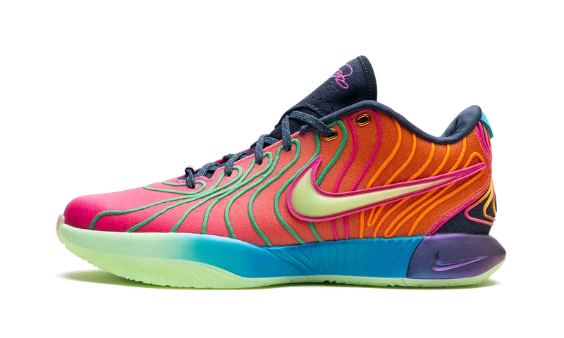 Nike LeBron 21 “Optimism” (HF5353-400)