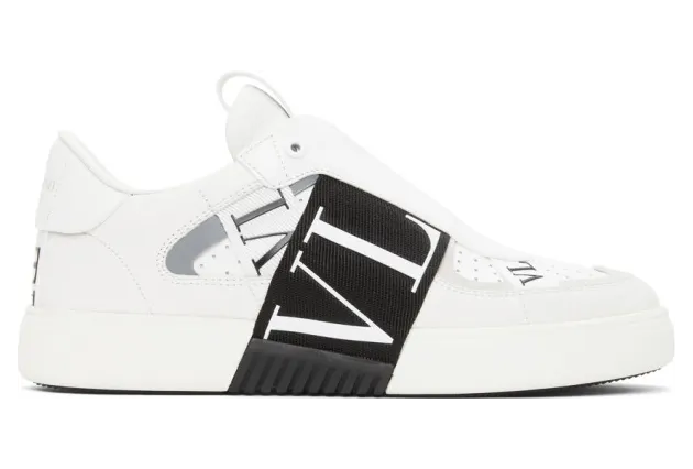 Valentino White and Black Valentino Garavani VL7N Low-Top Sneakers (VY2S0E02WRQ)