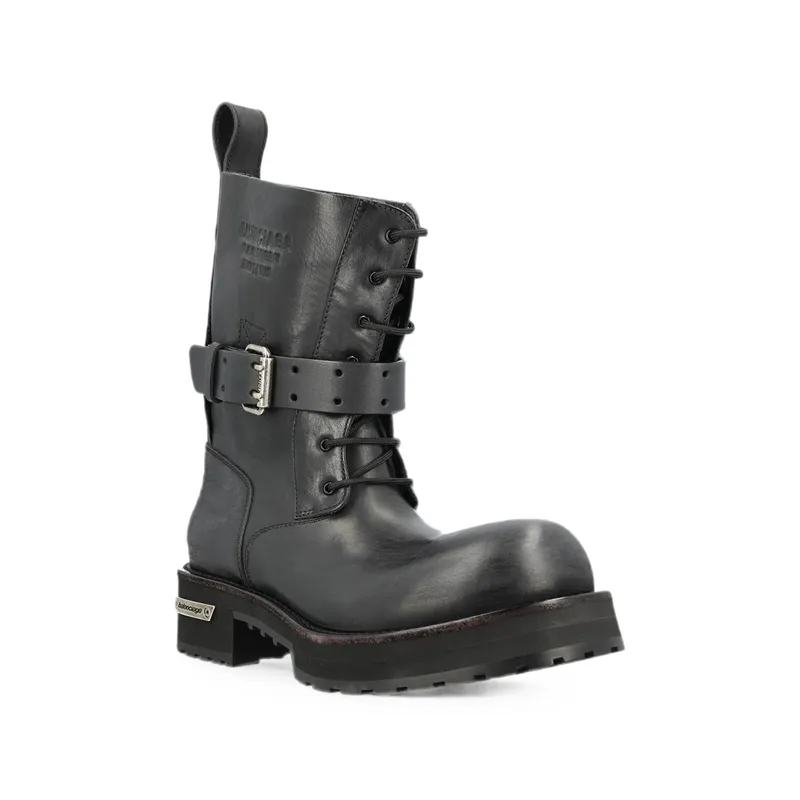 Balenciaga Venom Lace-up “Black” (873427 WBEQ4 1081)