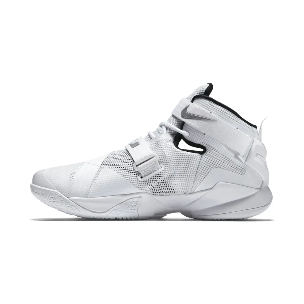 LeBron Soldier 9 White/Black-Metallic Silver (749498-100)