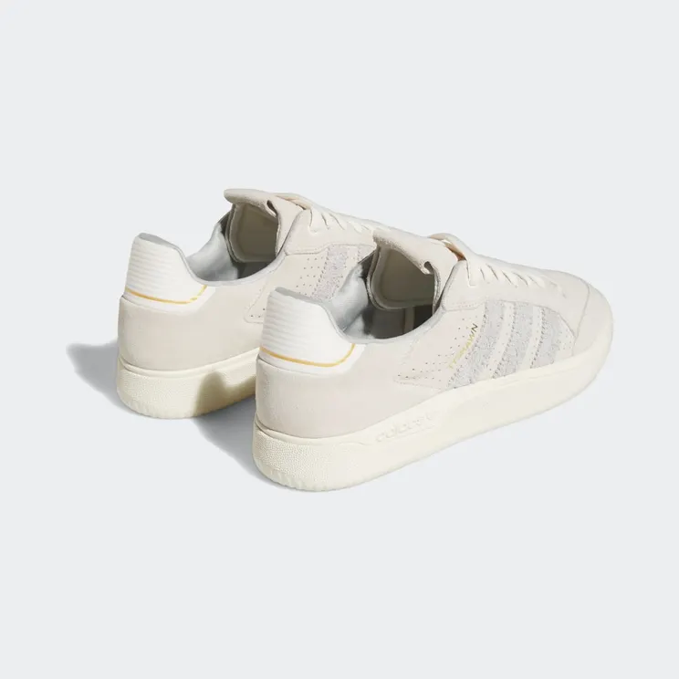 adidas-tyshawn HQ2006