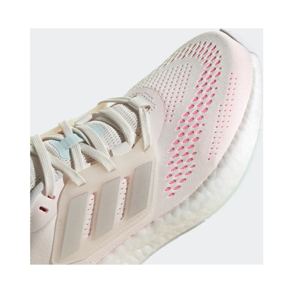 adidas Pureboost 22 Cloud White / Silver Metallic / Beam Pink (HQ1457)
