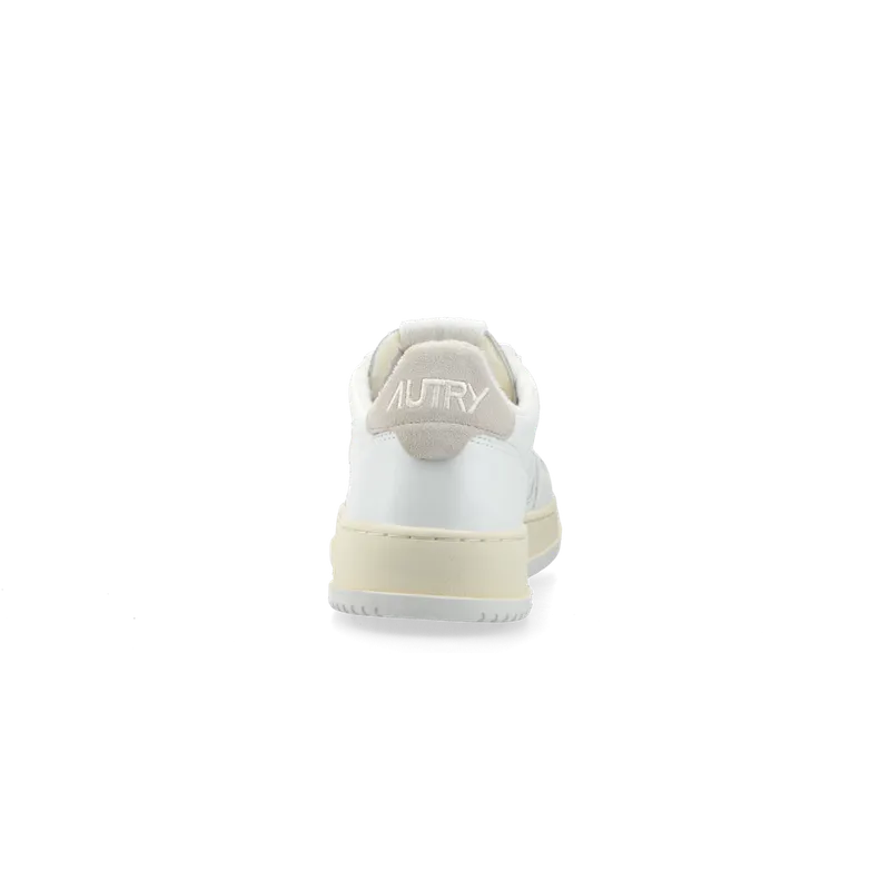 Autry Medalist Low W (White / ivory) – AULWVS05