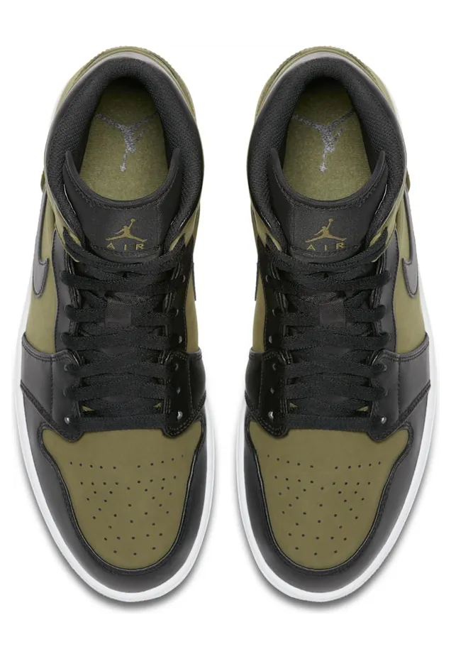 air-jordan-1 554724-301