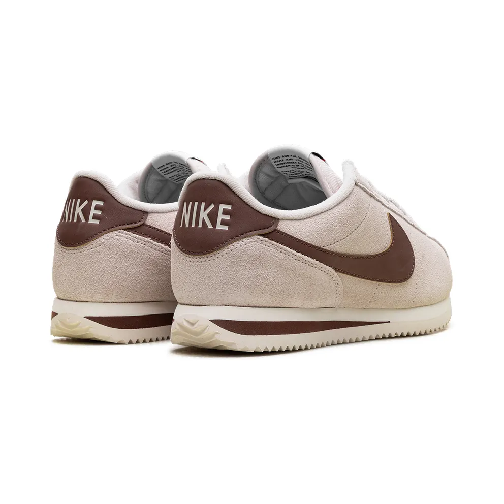 Nike Cortez “Light Orewood Brown Fauna Brown” (IB1857-100)