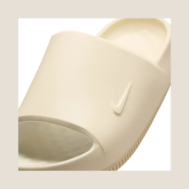 nike-calm IB0183-101
