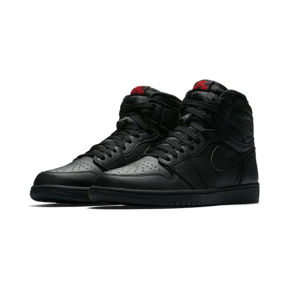 Jordan 1 Retro High OG Black Black/University Red (555088-022)