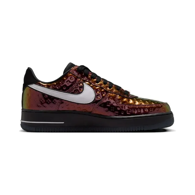 Nike Low met reliëf “Brown” (IU9209)