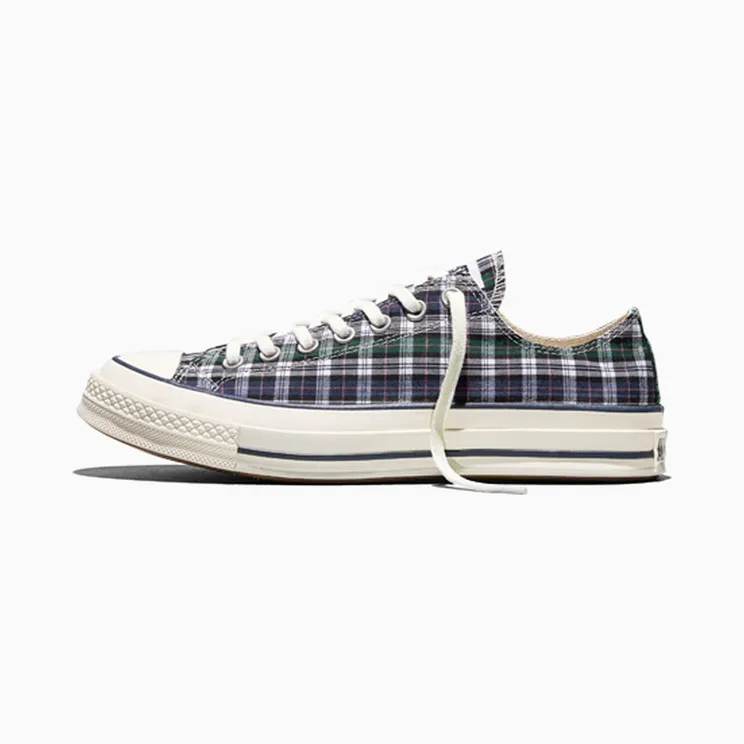 converse-chuck-taylor-all-star A19715C