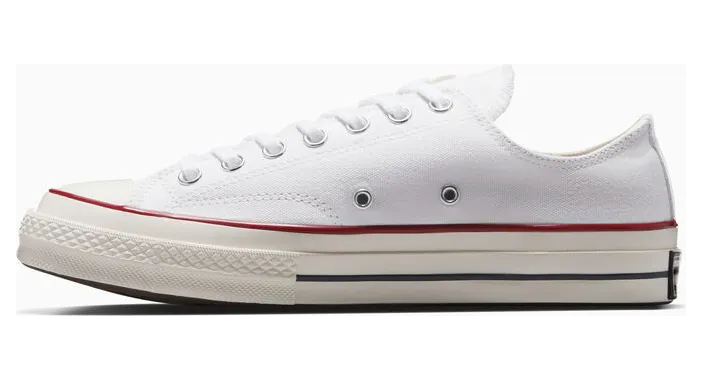 Converse Chuck 70 “Weiß/Garnet”: Klassiker mit Farbakzent (2)