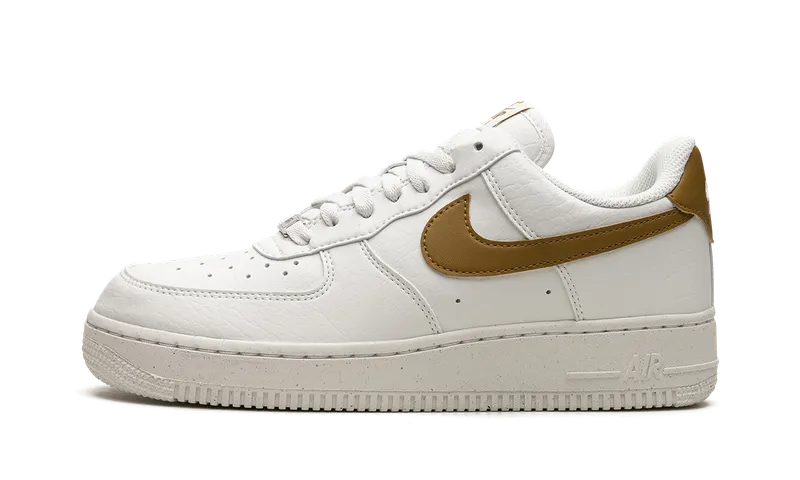 Nike AIR FORCE 1 LO NEXT NATURE “Bronzine” (DV3808-101)