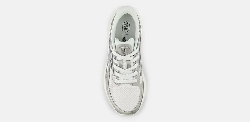 New Balance Fresh Foam Arishi v4 Silver Metallic Reflection White (WARISTS4)