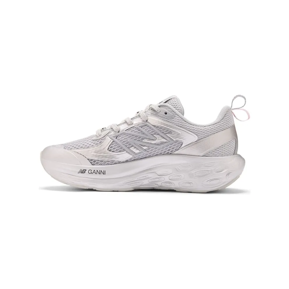 New Balance Fresh Foam Trainer GANNI Silver Metallic (UTRNGA)