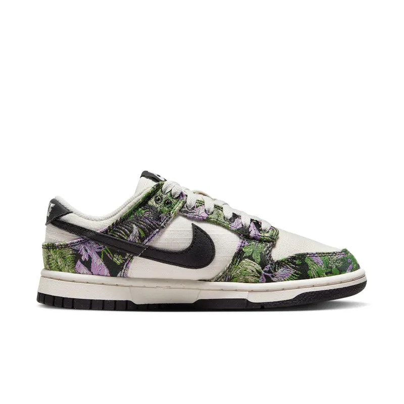 Nike DUNK LOW “Floral Tapestry” (FN7105-030)
