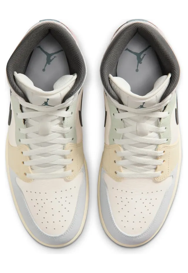 air-jordan-1 IB7110-100