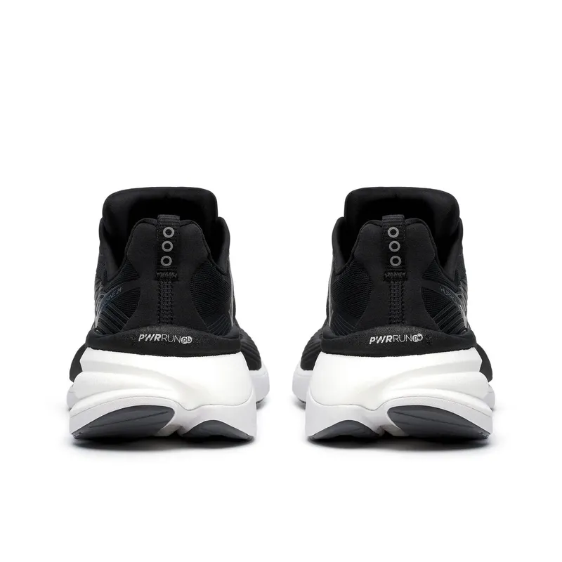 Saucony Hurricane 24 – “Black Carbon” (S10934-100)