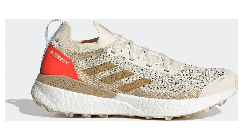 adidas TERREX Two Ultra Primeblue Trailrunning-Schuh Wonder White / Mesa / Solar Red (FZ2659)