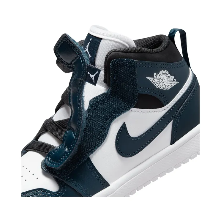 air-jordan-1-mid AR6351-411