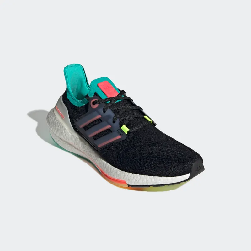 adidas Ultraboost 22 Core Black / Turbo / Mint Rush (GX5497)
